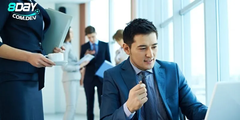 CEO La Thành Phong - Nhà Sáng Lập Kiệt Xuất Của Nhà Cái 8day 2 Phong cách lãnh đạo của vị CEO tài ba